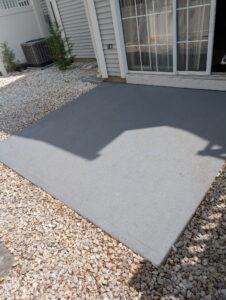 Residential Backyard Concrete Slab Hardscaping